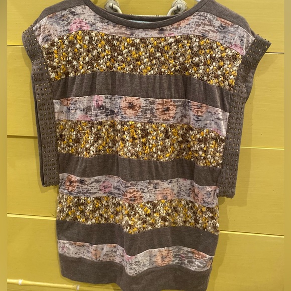 Karlie brand! - Picture 2 of 3